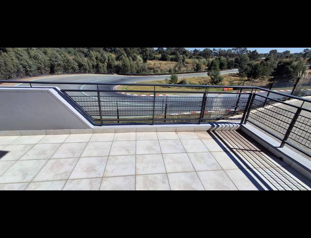 148M² BUILDING FOR SALE IN BENONI AH